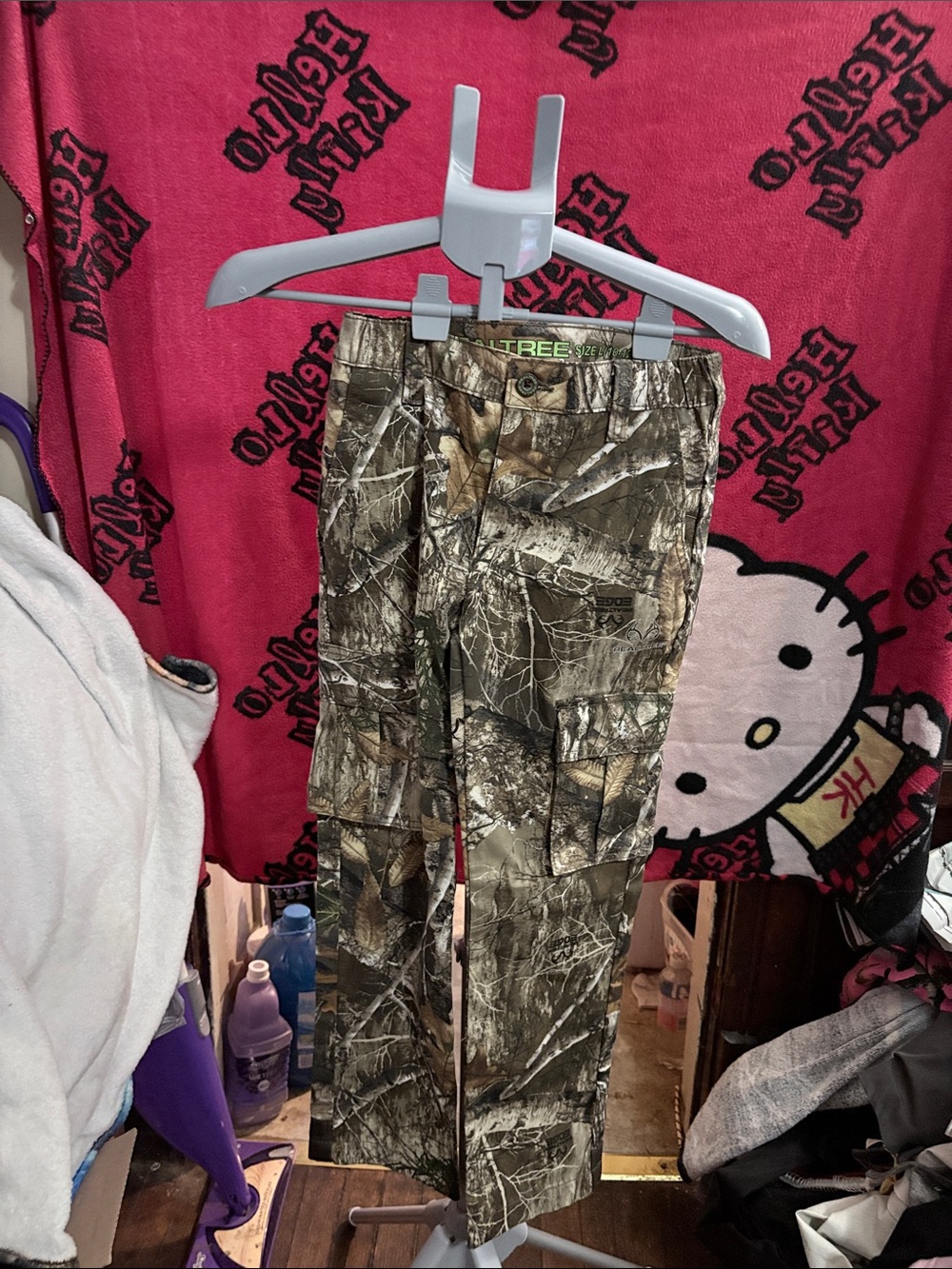 Realtree Boys Realtree Camo Cargo Pants in Brown and Green